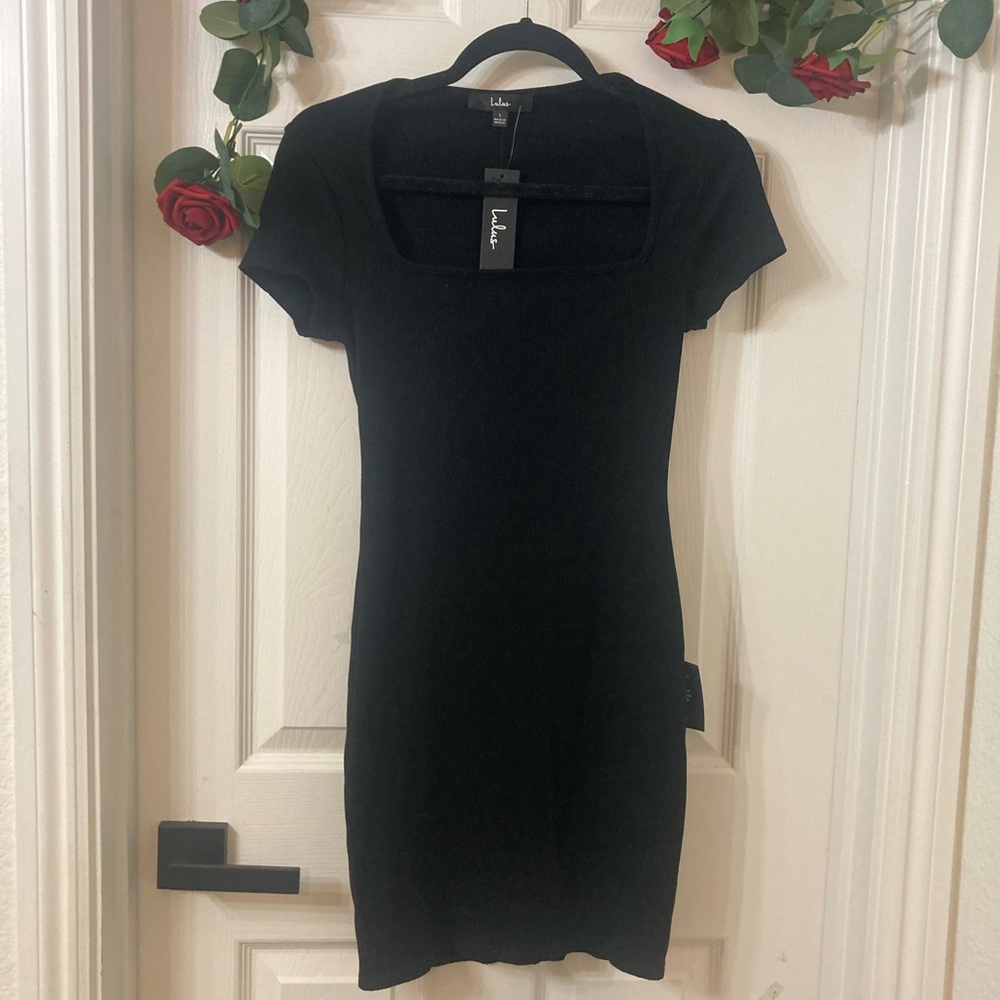 ❤️SALE!! Lulu's Black Bodycon Dress NWT